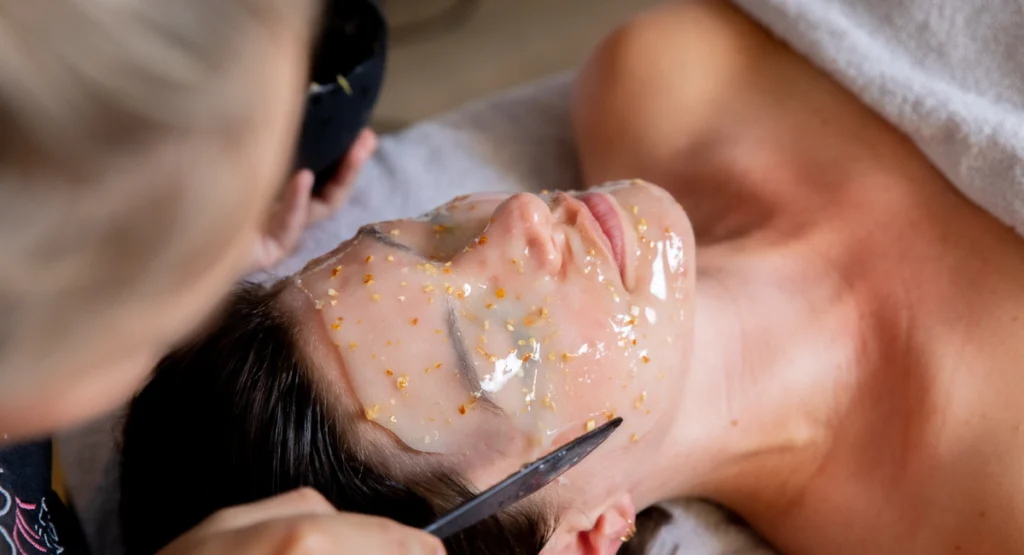 Hydrojelly-mask